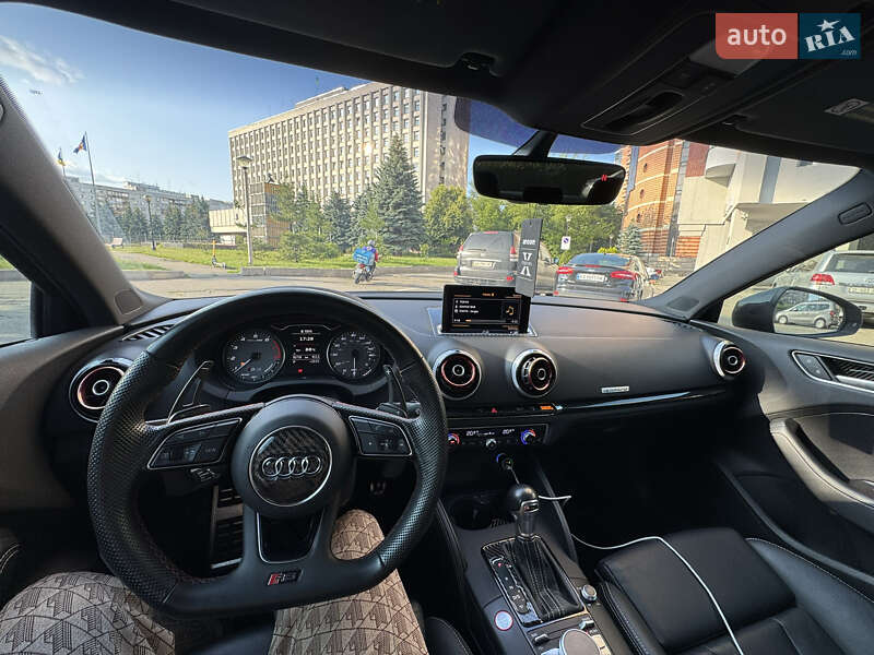 Седан Audi S3 2016 в Києві