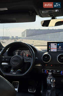 Седан Audi S3 2017 в 