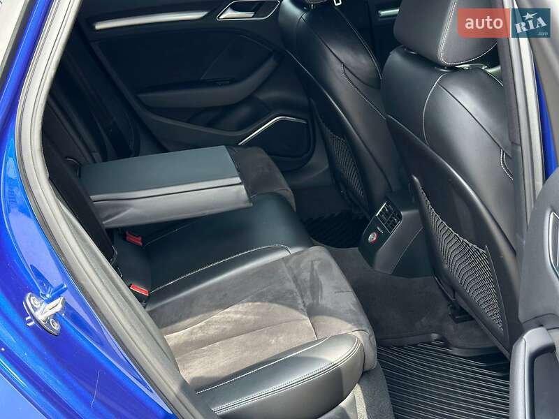 Хетчбек Audi S3 2015 в Львові