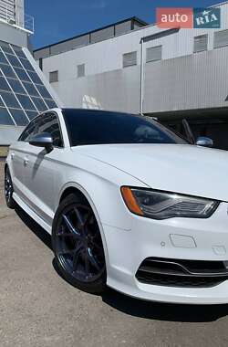 Седан Audi S3 2015 в Днепре