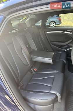 Седан Audi S3 2020 в 