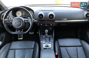 Седан Audi S3 2015 в 