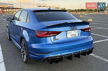 Седан Audi S3 2017 в 