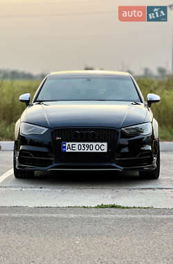 Седан Audi S3 2016 в Днепре