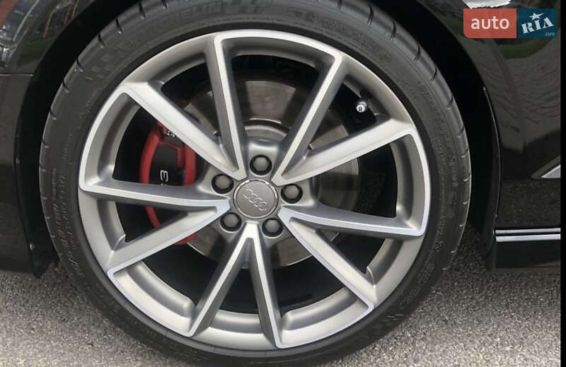 Седан Audi S3 2016 в Днепре