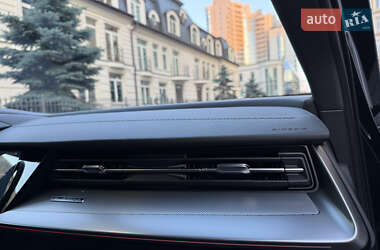 Седан Audi S3 2021 в 
