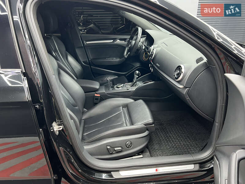 Седан Audi S3 2016 в Киеве фото 11 Седан Audi S3 2016 в Киеве