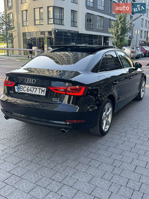 Седан Audi S3 2015 в Львове