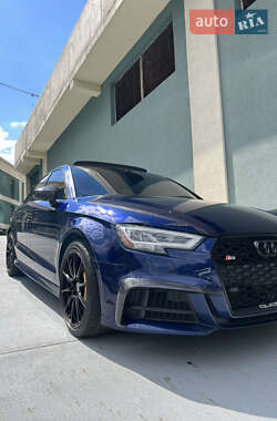 Седан Audi S3 2017 в 