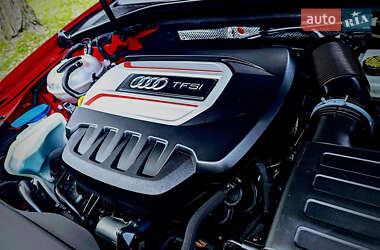 Седан Audi S3 2017 в 