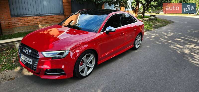 Седан Audi S3 2017 в Киеве фото 3 Седан Audi S3 2017 в Киеве