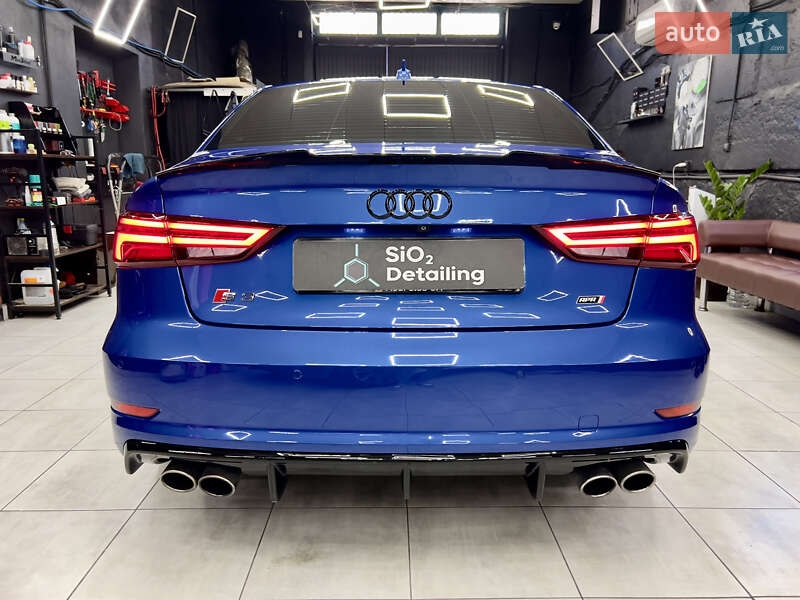 Седан Audi S3 2014 в Киеве