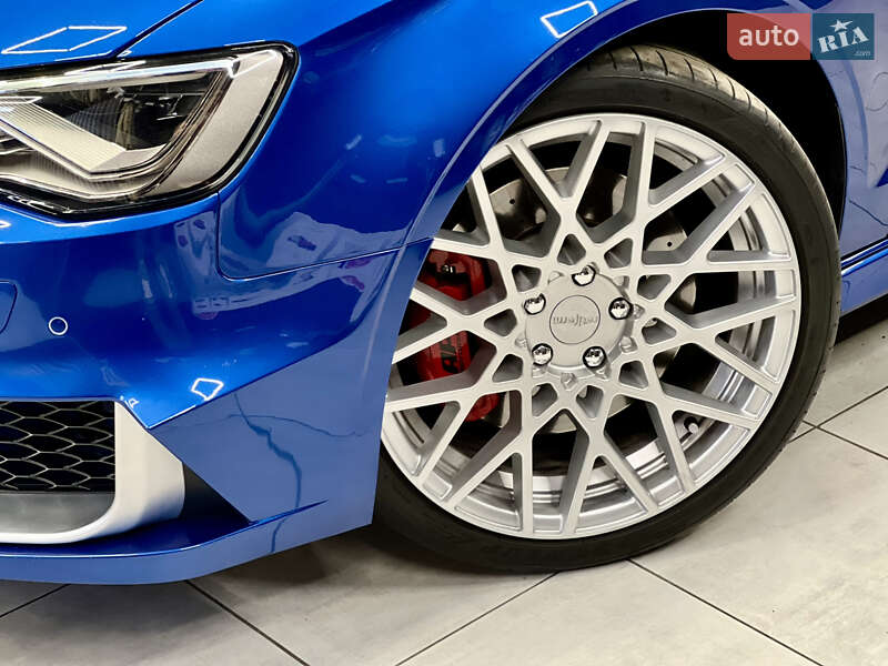 Седан Audi S3 2014 в Киеве