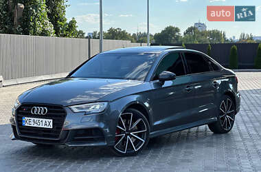 Седан Audi S3 2017 в Дніпрі