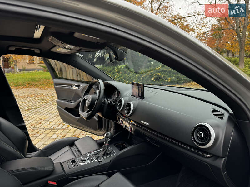 Седан Audi S3 2019 в Білій Церкві фото 50 Седан Audi S3 2019 в Білій Церкві