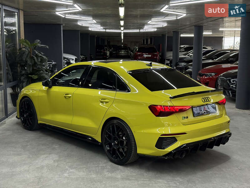 Седан Audi S3 2022 в Одессе