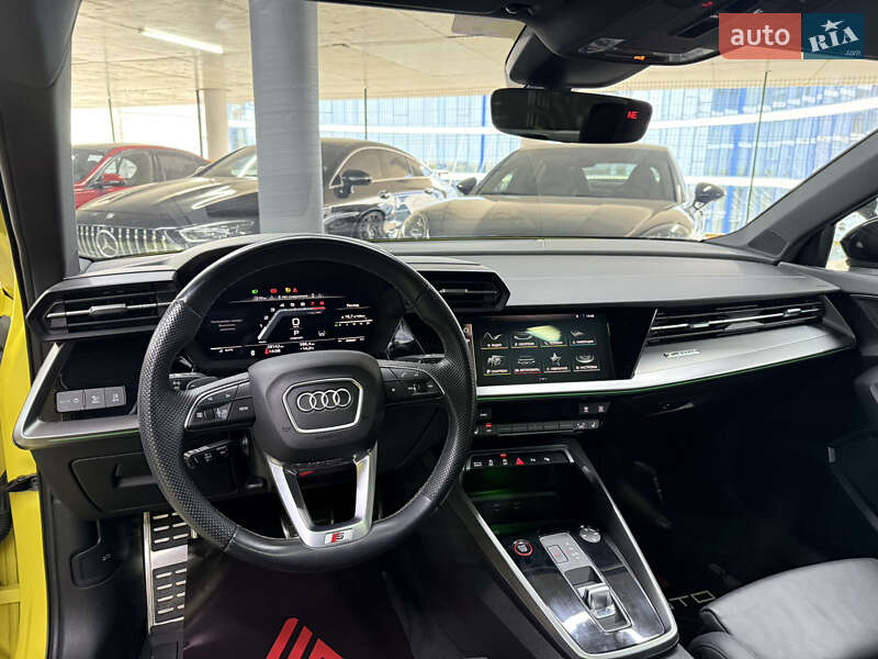 Седан Audi S3 2022 в Одессе