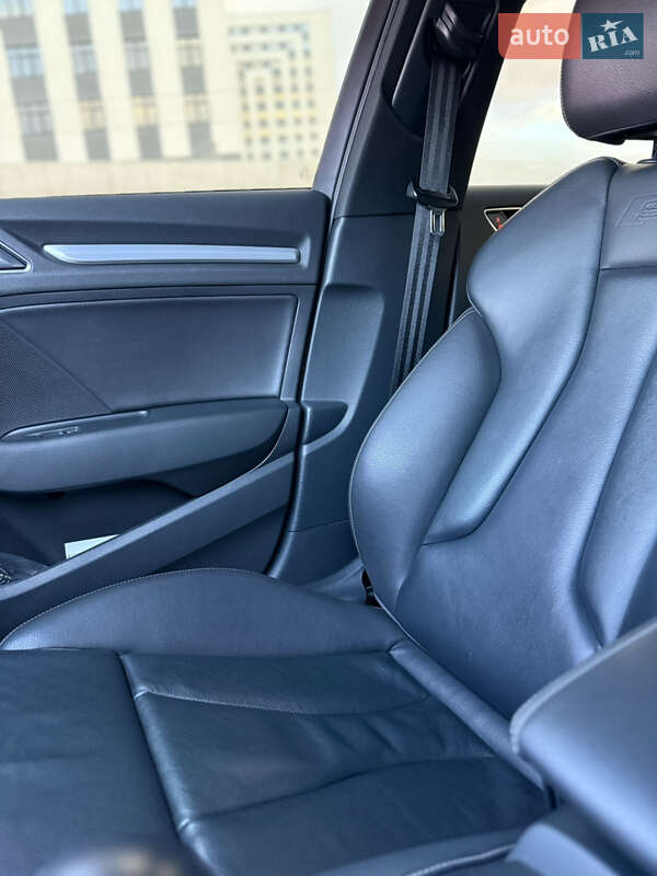 Седан Audi S3 2016 в Днепре фото 24 Седан Audi S3 2016 в Днепре