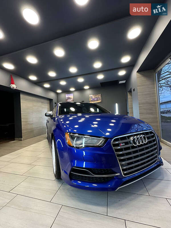 Седан Audi S3 2015 в Одесі