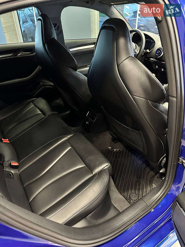 Седан Audi S3 2015 в Одесі