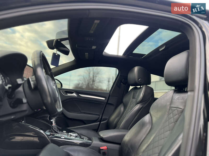 Седан Audi S3 2016 в Львові фото 44 Седан Audi S3 2016 в Львові
