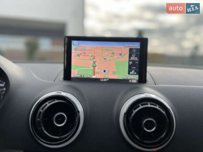 Седан Audi S3 2016 в Львове фото 30 Седан Audi S3 2016 в Львове