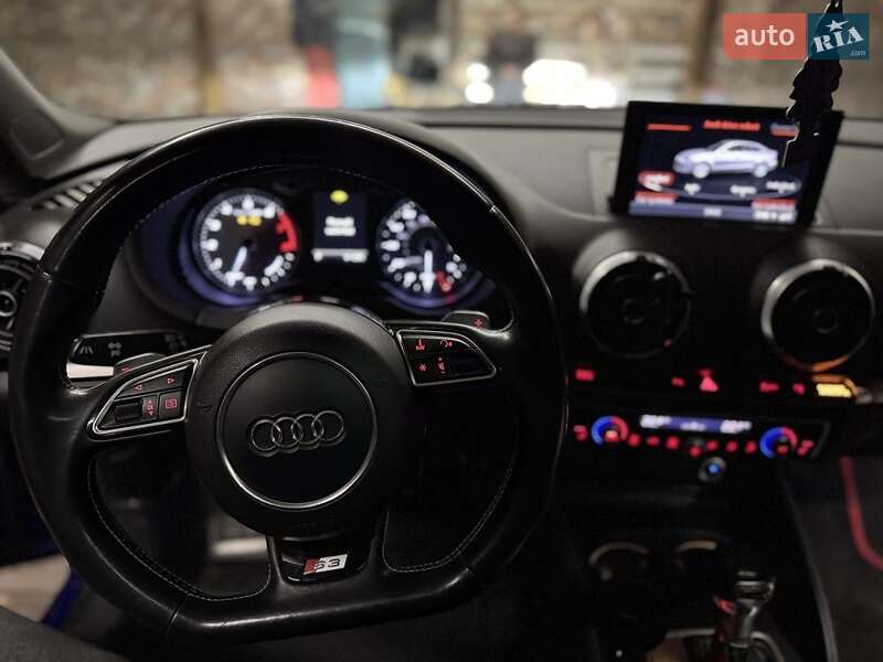 Седан Audi S3 2015 в Кропивницькому