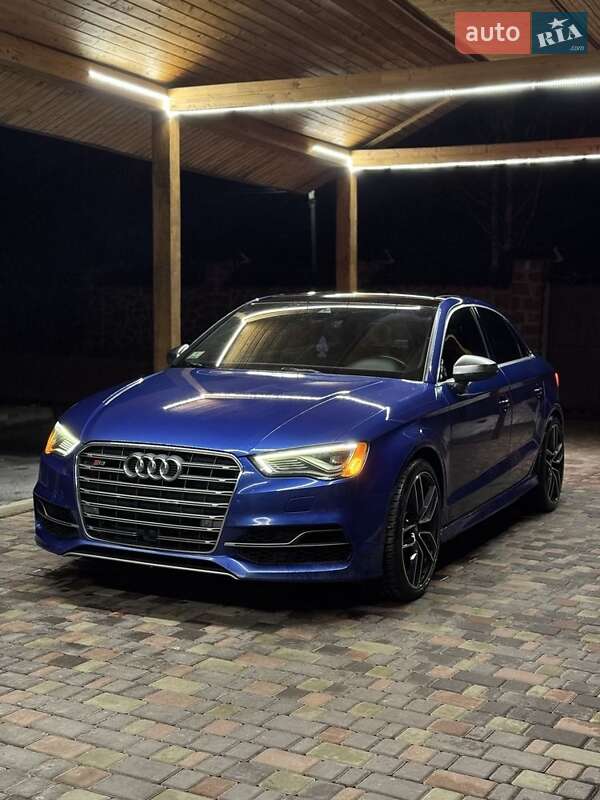 Седан Audi S3 2015 в Кропивницькому
