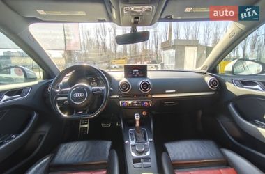 Седан Audi S3 2015 в Киеве