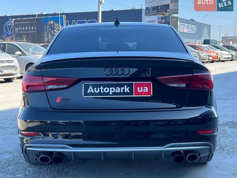 Седан Audi S3 2017 в Львове