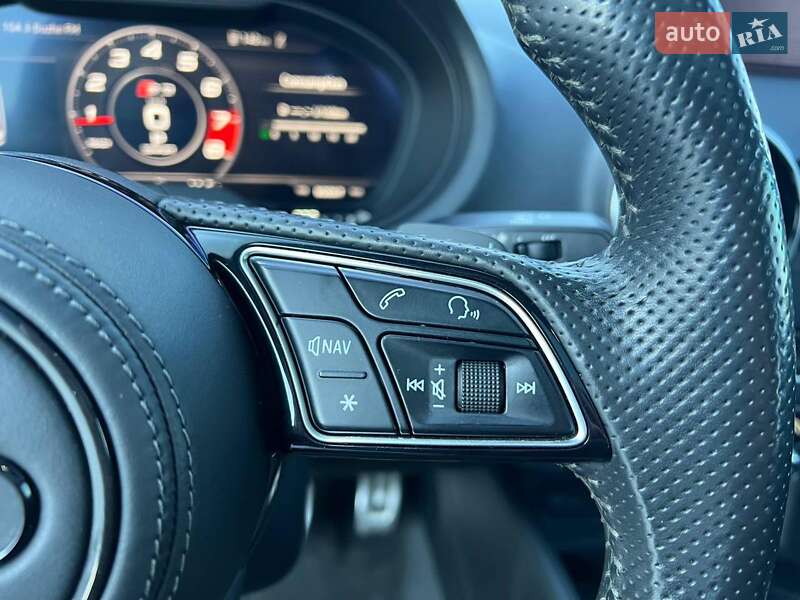 Седан Audi S3 2017 в Львове