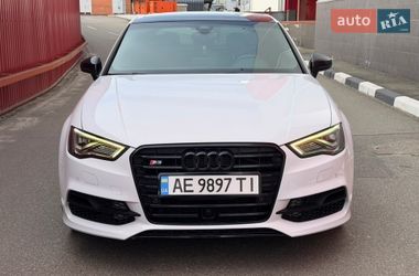 Седан Audi S3 2015 в Києві