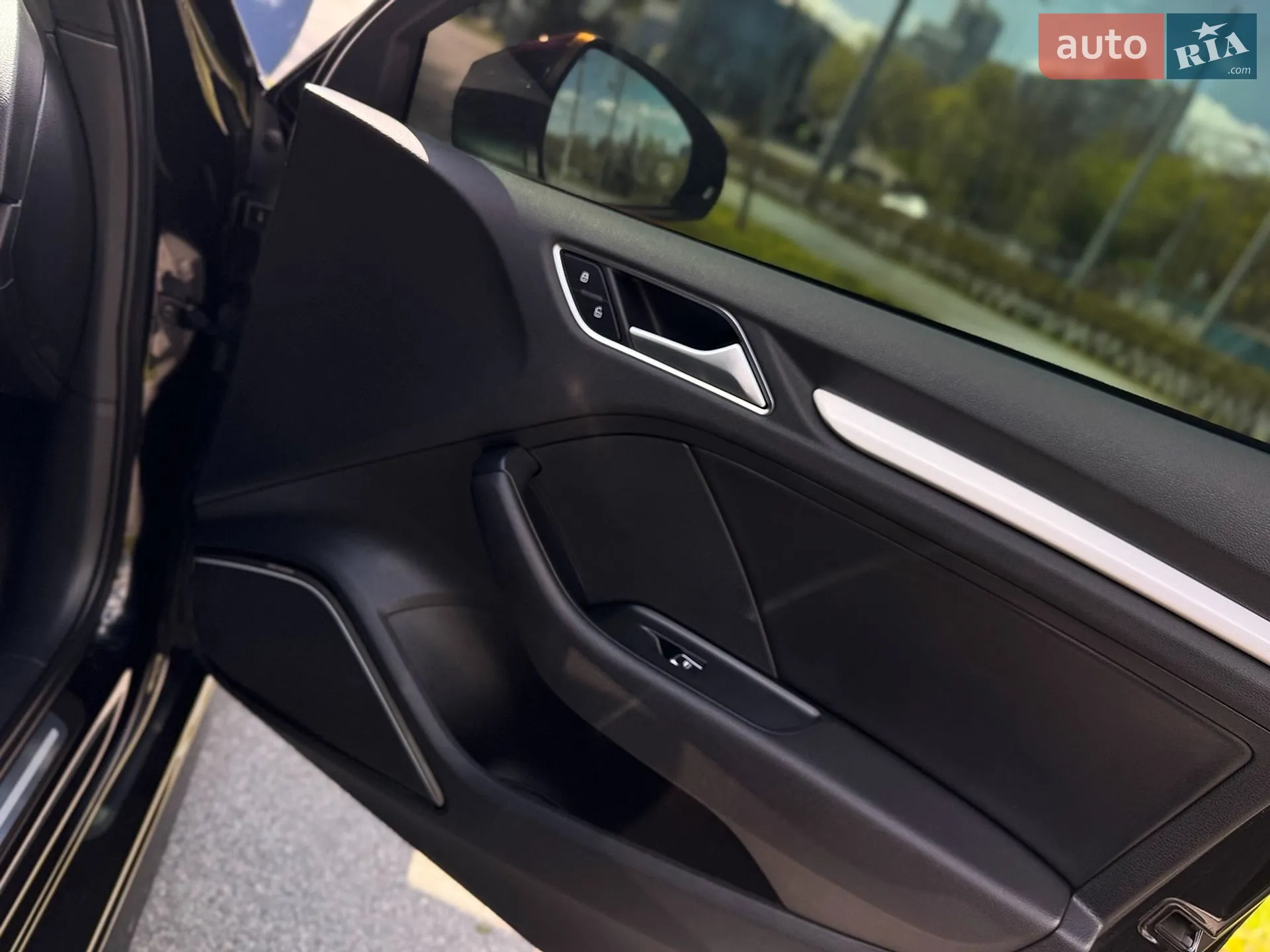 2016 Audi S3 - мініатюра 18