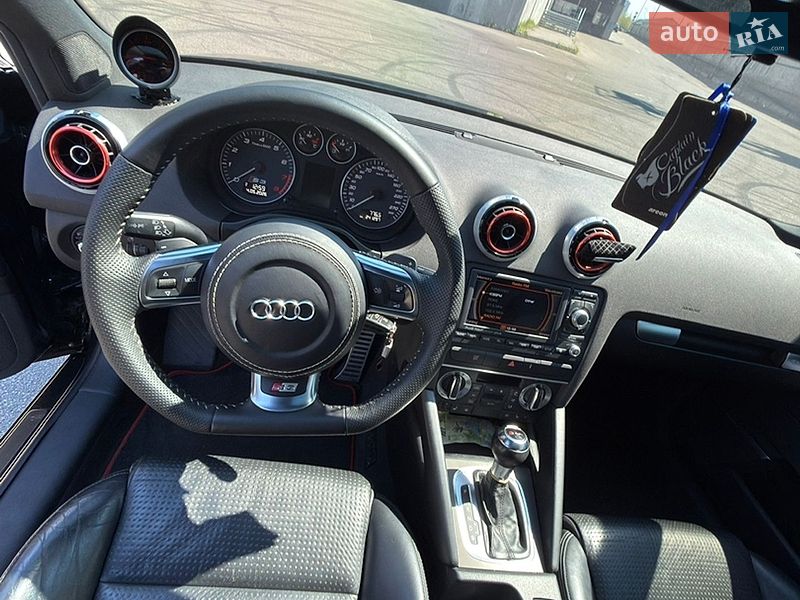 Хэтчбек Audi S3 2008 в Киеве