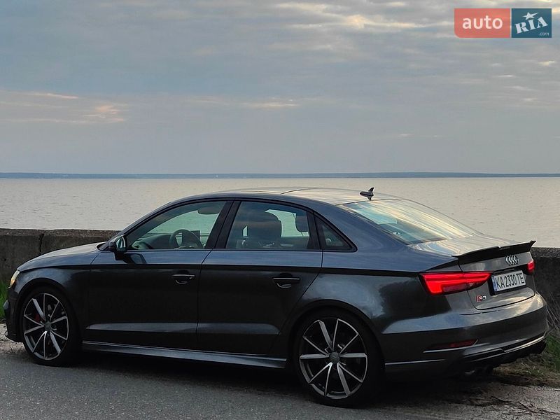 Седан Audi S3 2016 в Києві