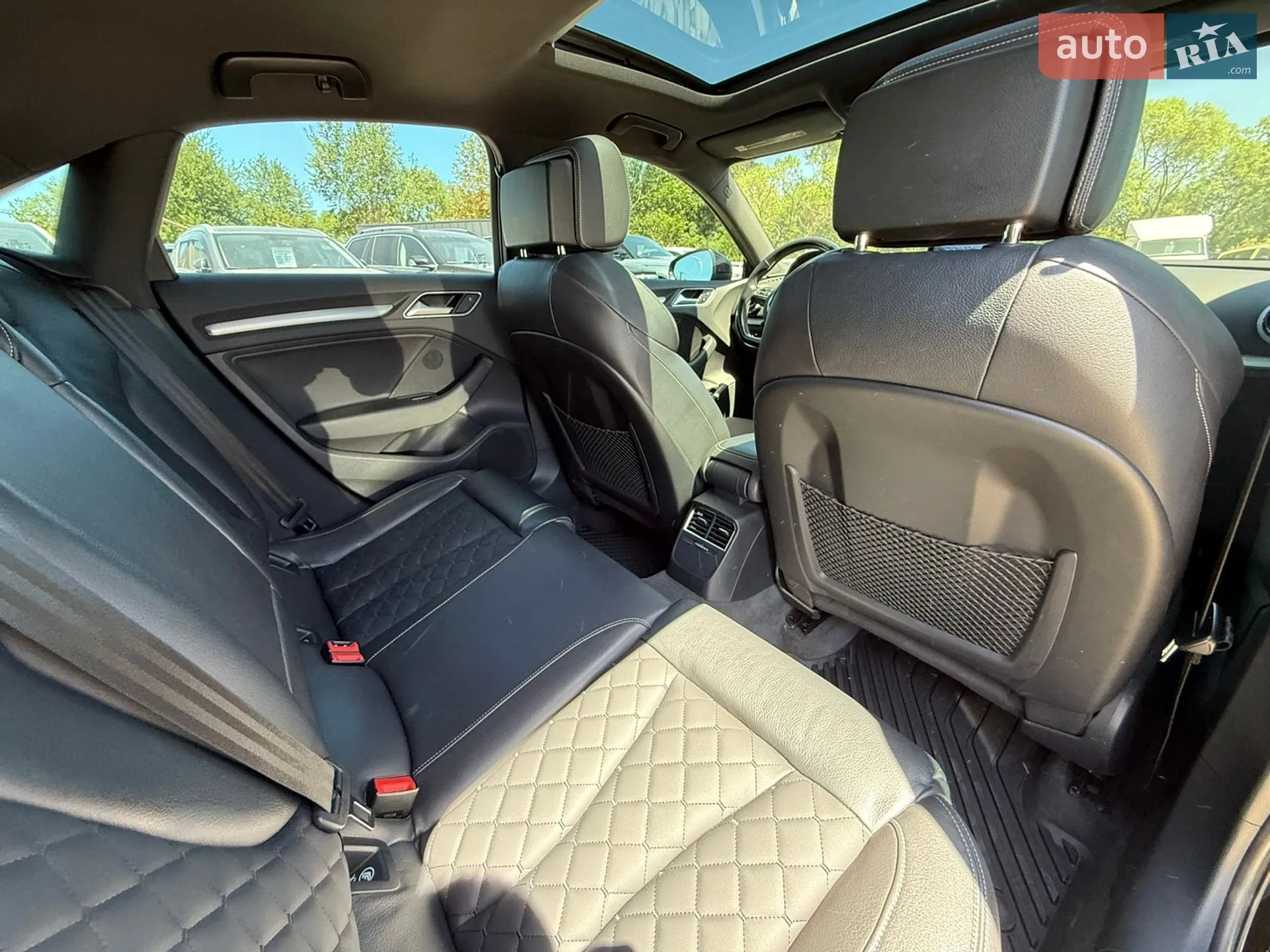 2016 Audi S3 - мініатюра 33