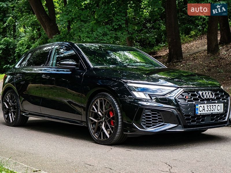 Седан Audi S3 2021 в Киеве фото 12 Седан Audi S3 2021 в Киеве