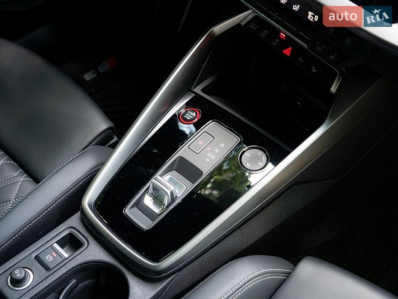 Седан Audi S3 2021 в Киеве фото 31 Седан Audi S3 2021 в Киеве