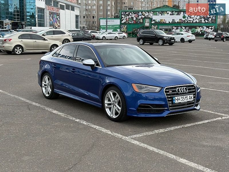 Седан Audi S3 2015 в Одессе