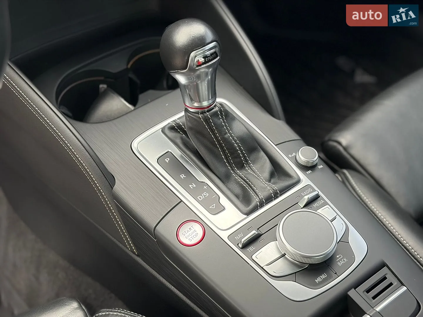 2015 Audi S3 - мініатюра 13