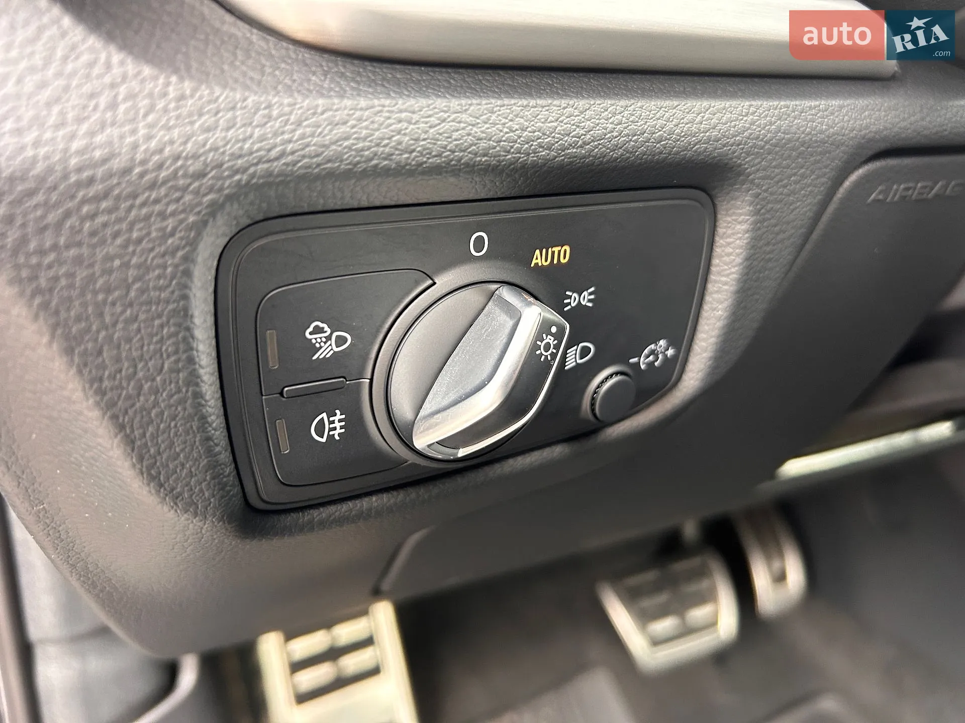 2019 Audi S3 - мініатюра 26