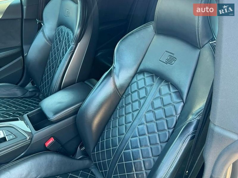 Хэтчбек Audi S3 2017 в Киеве фото 11 Хэтчбек Audi S3 2017 в Киеве