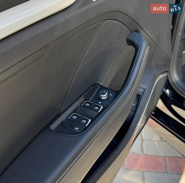 Седан Audi S3 2015 в Шептицькому