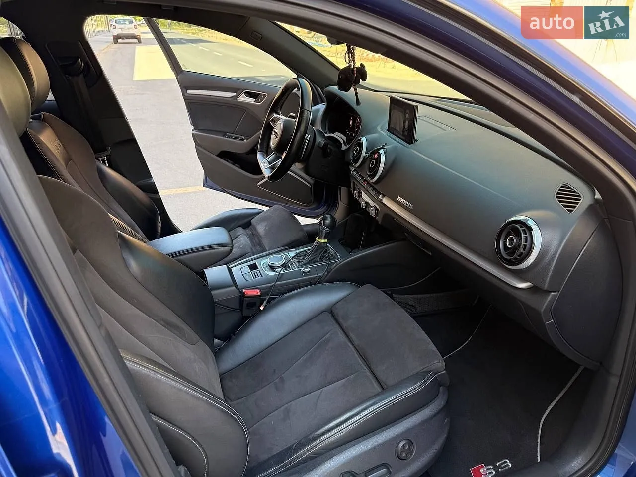 2015 Audi S3 - мініатюра 22
