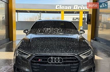 Седан Audi S3 2017 в Харькове