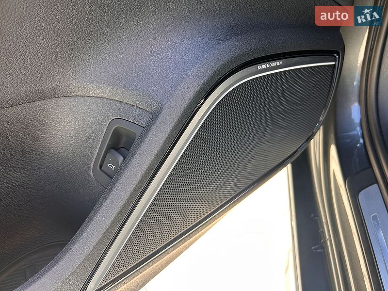 Седан Audi S3 2019 в Львове фото 22 Седан Audi S3 2019 в Львове