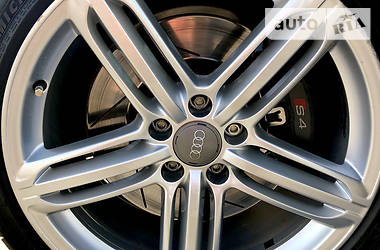 Седан Audi S4 2014 в 