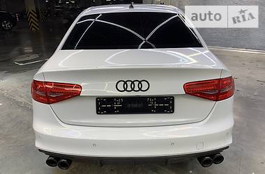 Седан Audi S4 2013 в 