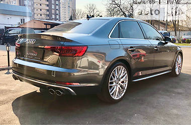 Седан Audi S4 2017 в Києві