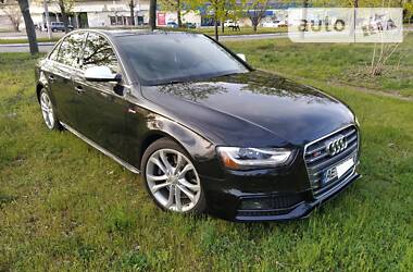 Седан Audi S4 2013 в Днепре